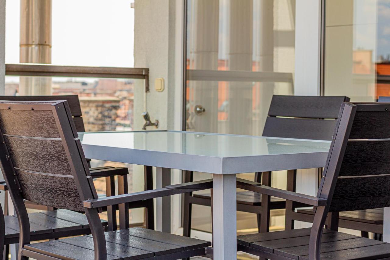 Luxury With Balcony In Downtown Apartament Budapeszt
